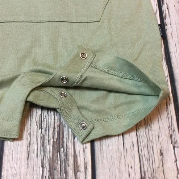 Baby Gap Boys 3 6 12 18 24 Months Baby Yoda Star Wars Shorts Romper. NWT - Picture 3 of 5